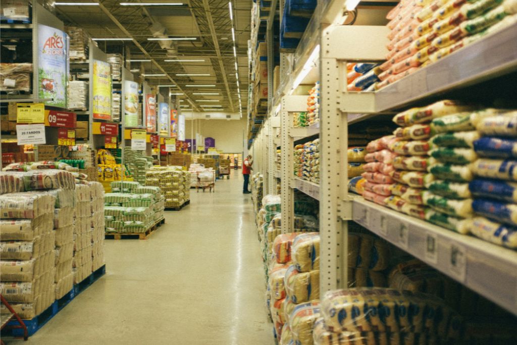 Valorizzazione delle scorte, scegliere tra FIFO e LIFO